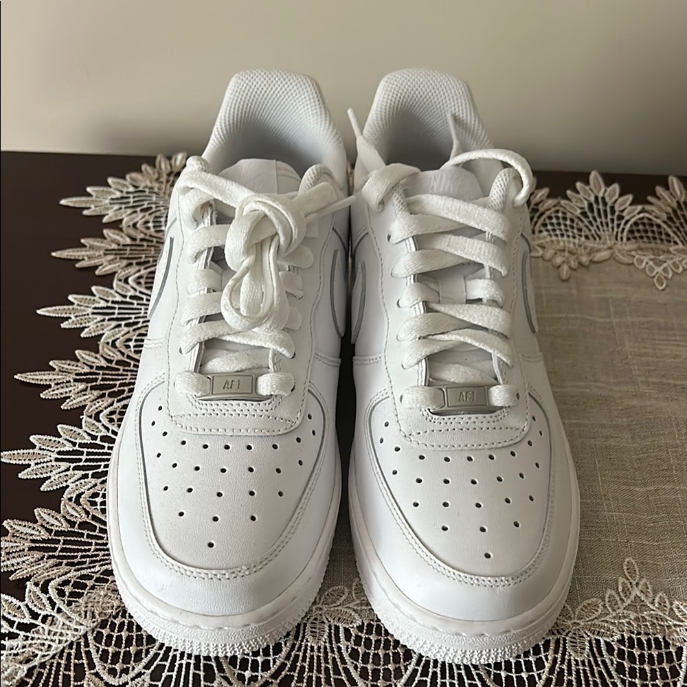 Nike Air Force White Sneakers